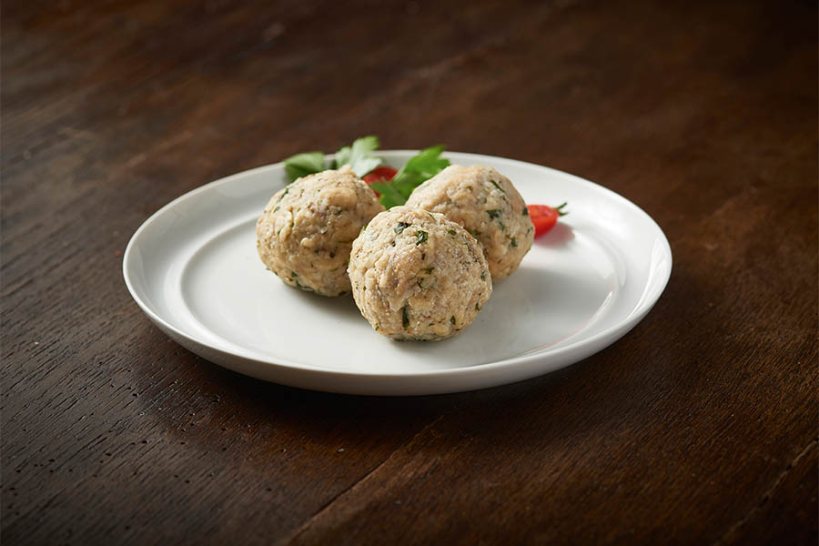 Handgedrehte Knödel